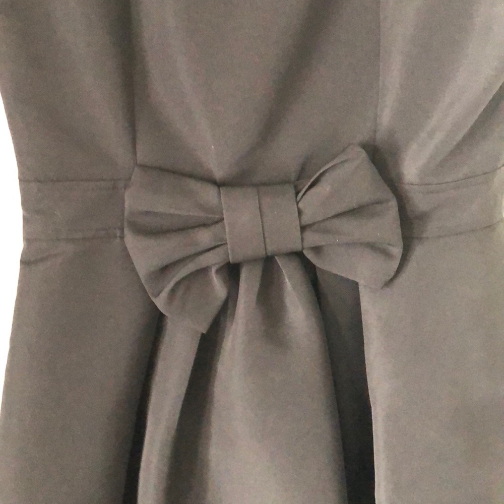 Little black dress - Picture 3 of 3